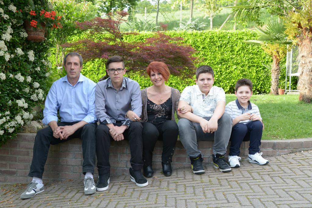 Bed And Breakfast Olimpia San Salvatore Monferrato Exterior foto